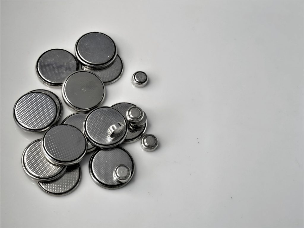 Mini button cell batteries
